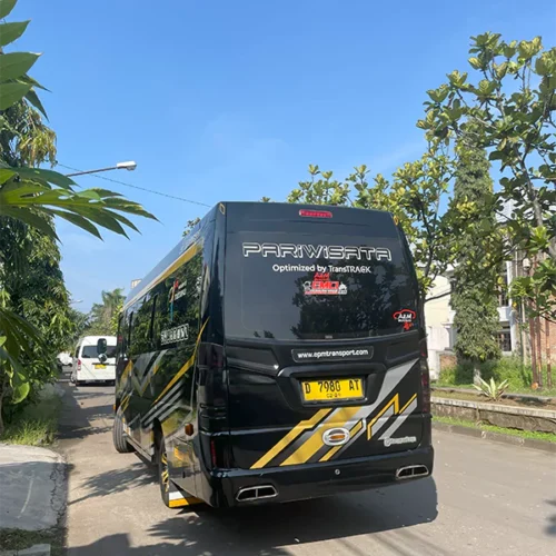 elf-long-giga-19-seat-2-68b7e8a4546b0