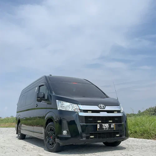 hiace-commuter-luxury-8-seat-6-68b7e9045cc33