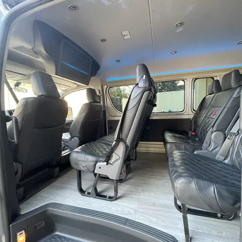 hiace-premio-14-seat-3-68b7e8c27fa50