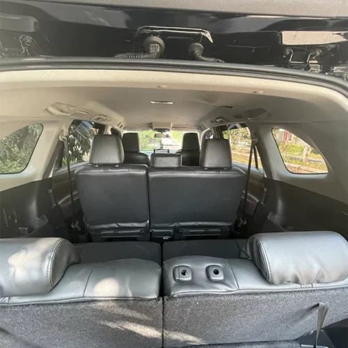 innova-zenix-7-seat-5-68b7e93acb312