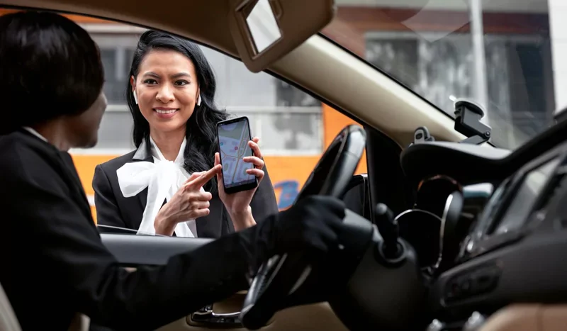 mau-jalan-jalan-mewah-sewa-hiace-premio-luxury-bandung-sekarang-68b7c5aea0b6b