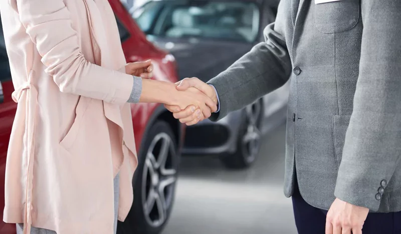 rombongan-jadi-nyaman-maksimal-dengan-sewa-hiace-premio-luxury-bandung-68b7c5b08ba77